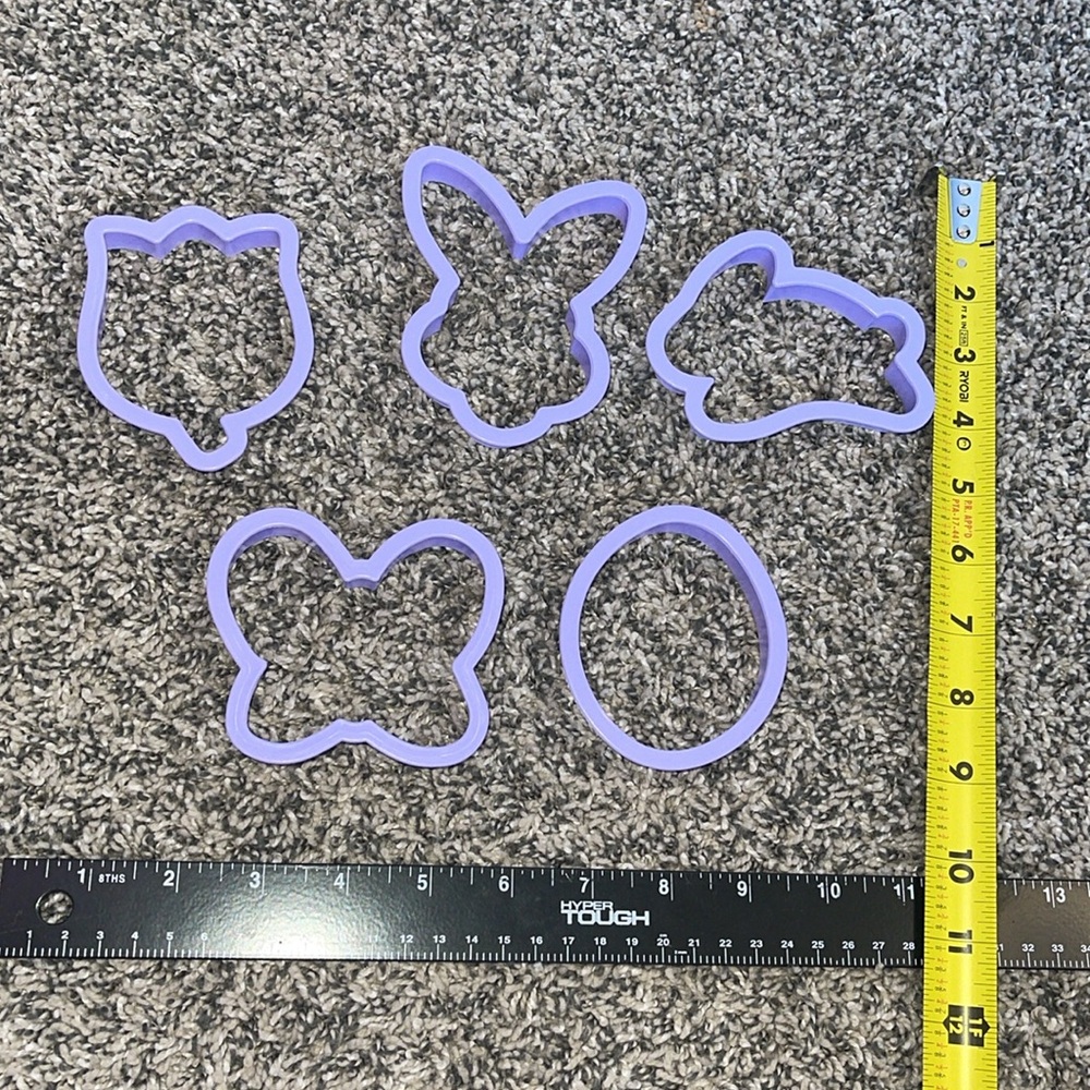 Easter holiday cookie cutters or playdoh cutters